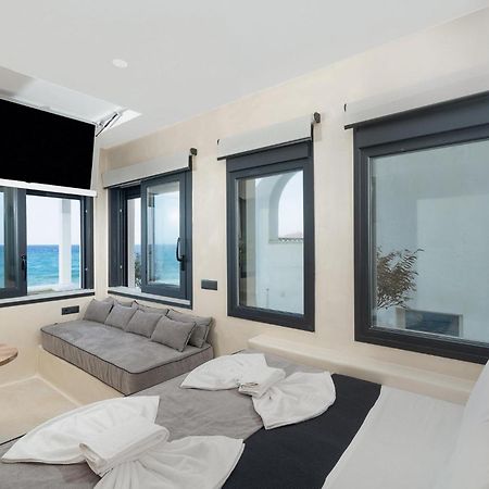 Portara Seaside Luxury Suites Naxos City Exterior photo