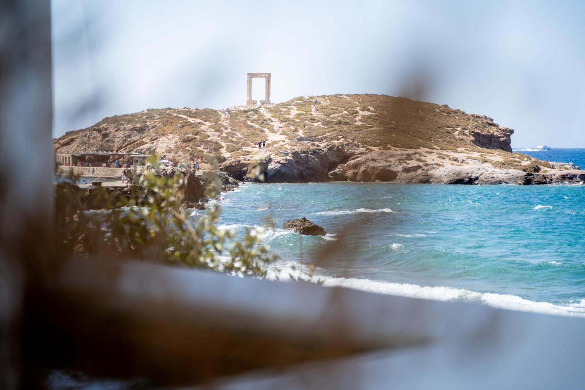 Portara Seaside Luxury Suites Naxos City Exterior photo