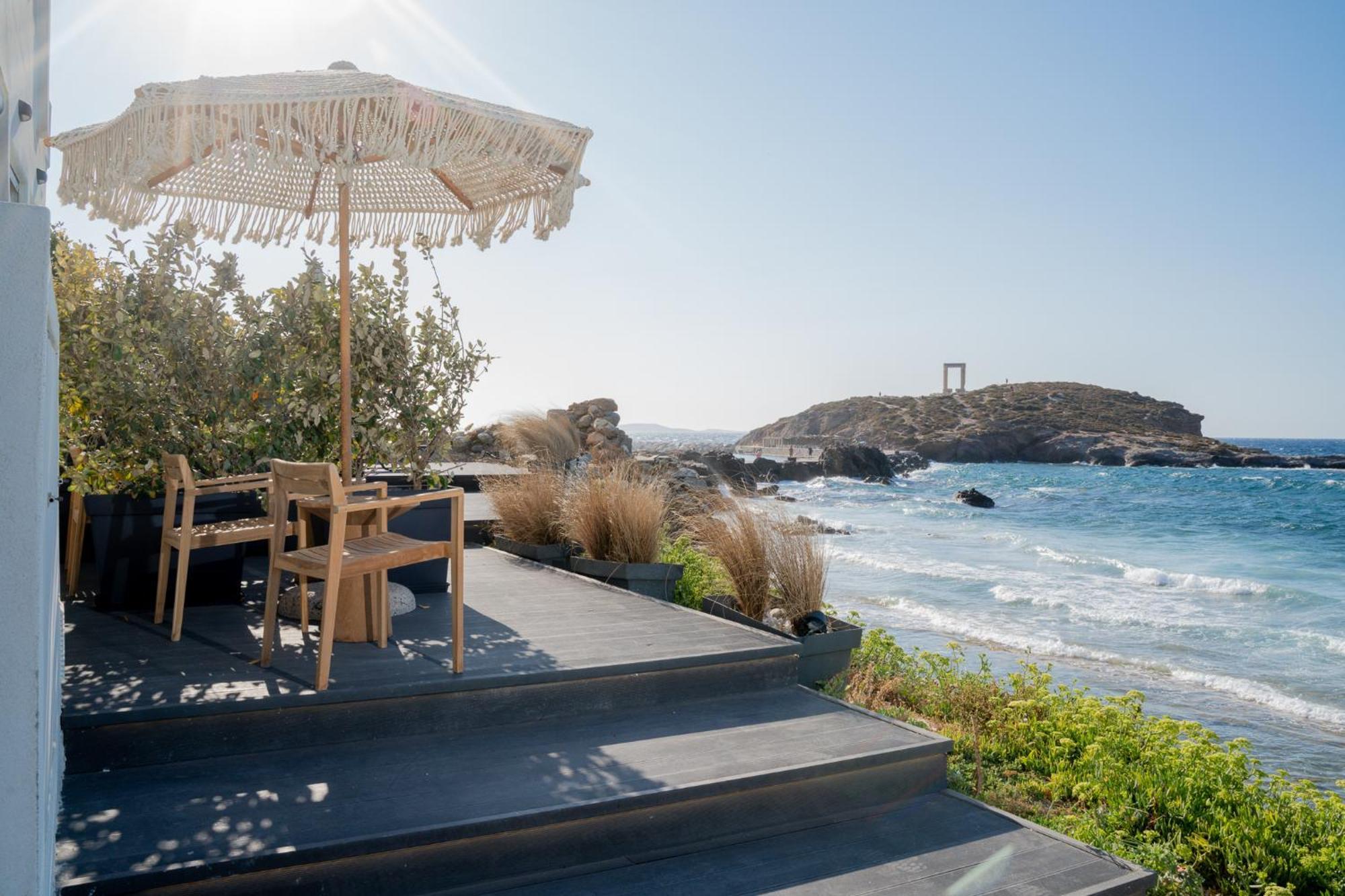 Portara Seaside Luxury Suites Naxos City Exterior photo