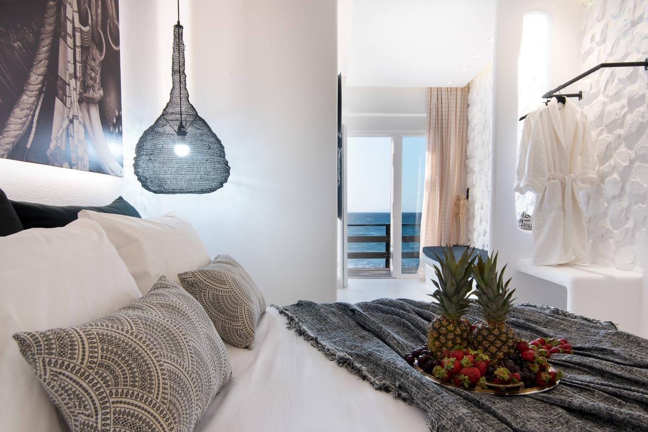 Portara Seaside Luxury Suites Naxos City Exterior photo